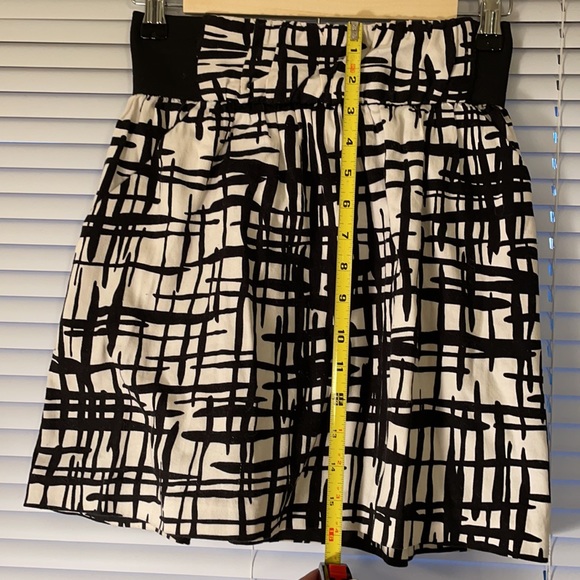 Black & White A. Byer A-line Miniskirt - Picture 7 of 7